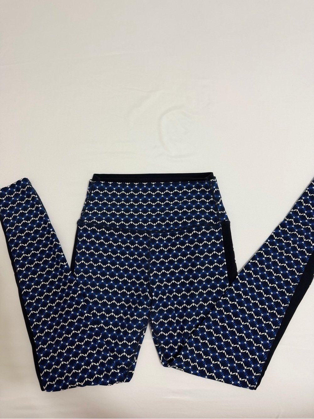 Splits59 Navy and White Geometric Print Leggings